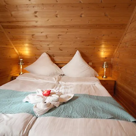 Holzhaus 