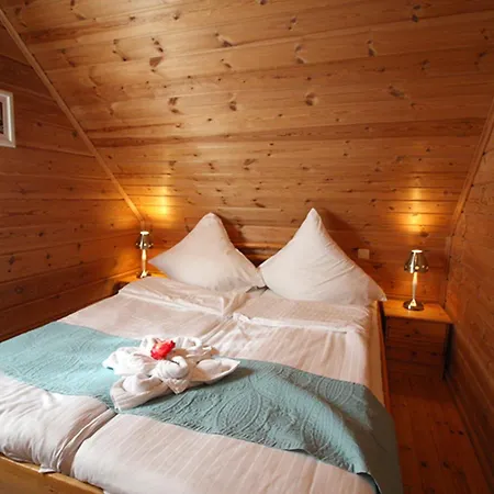 Holzhaus 